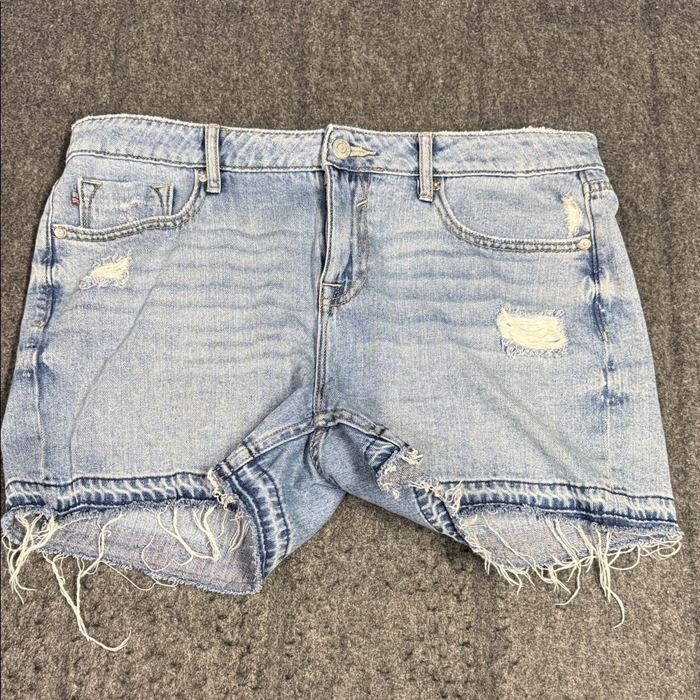 Vigoss Light Wash Denim Shorts
